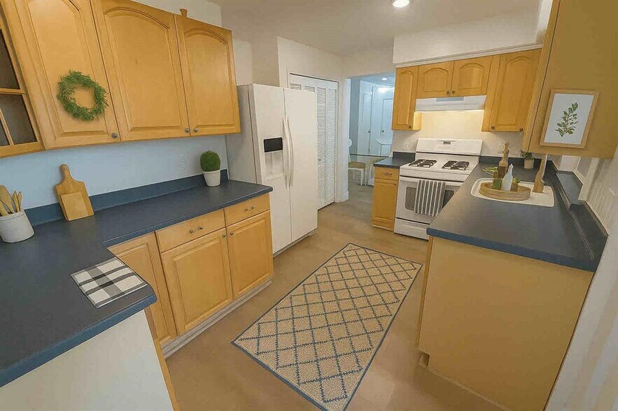 Building Photo - 9171 NW 26th St