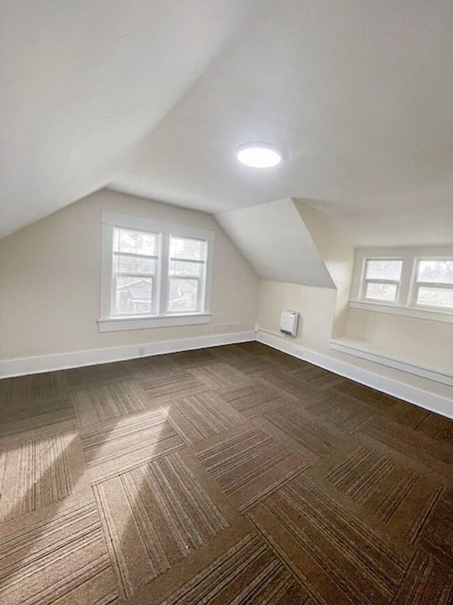 Building Photo - Charming Multi-Level 3-Bedroom Home in Cheney