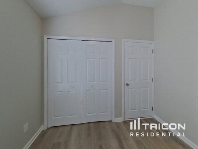 Building Photo - 7932 Collins Bay Ct