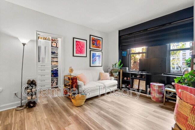 Building Photo - 2515 K St NW