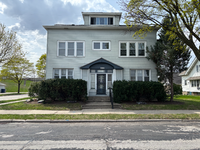 Building Photo - 6403 W Fairview Ave
