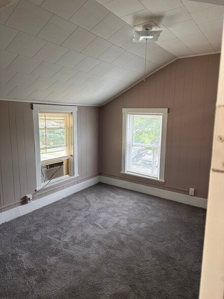 Front bedroom - 40 Coy St
