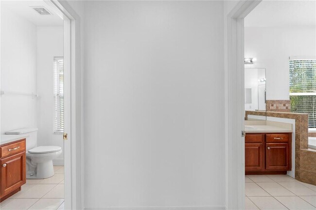 Building Photo - 10888 Cory Lake Dr