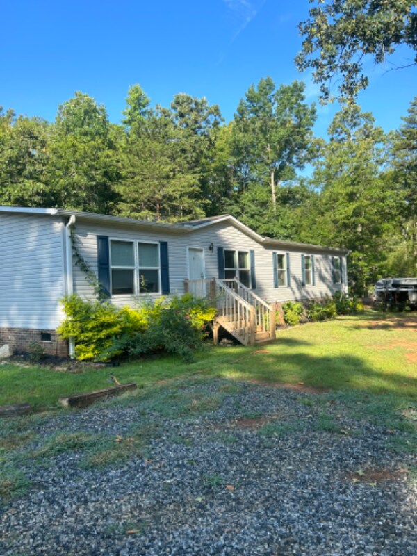Primary Photo - 429 Gibson Rd