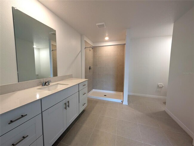 Building Photo - 10619 Sage Canyon Dr.