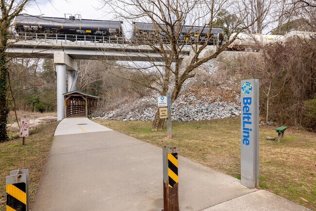 Building Photo - 260 Goodson Way NW