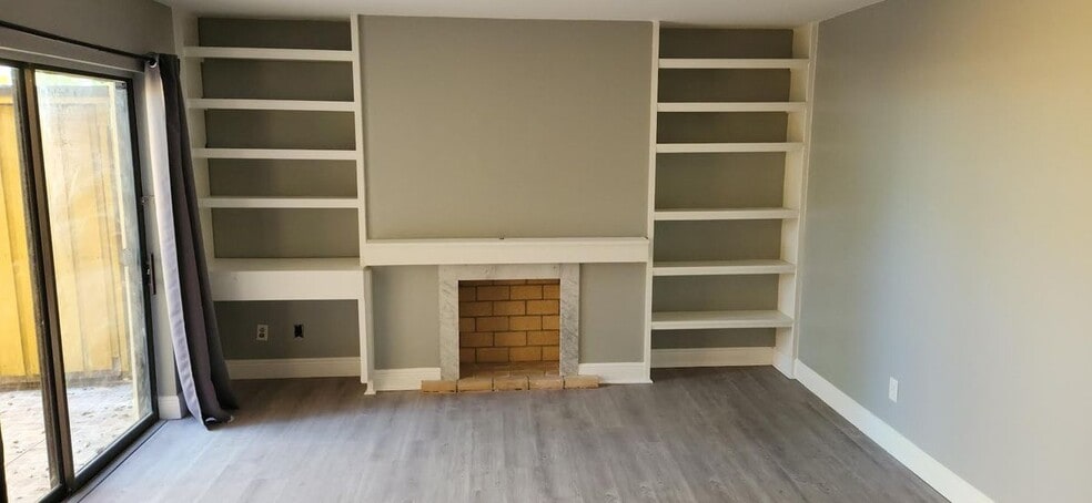 Building Photo - 12339 Woodrose Ct