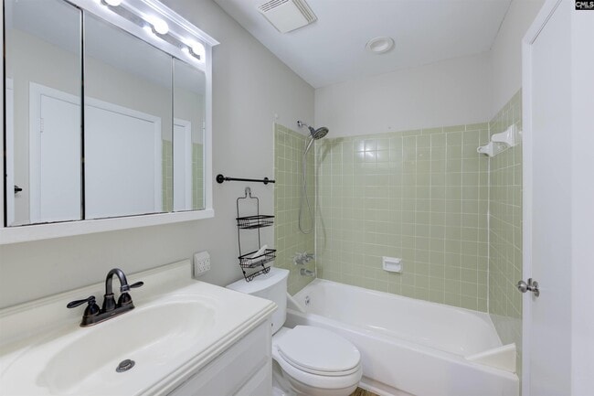 Building Photo - 2036 Watermark Pl