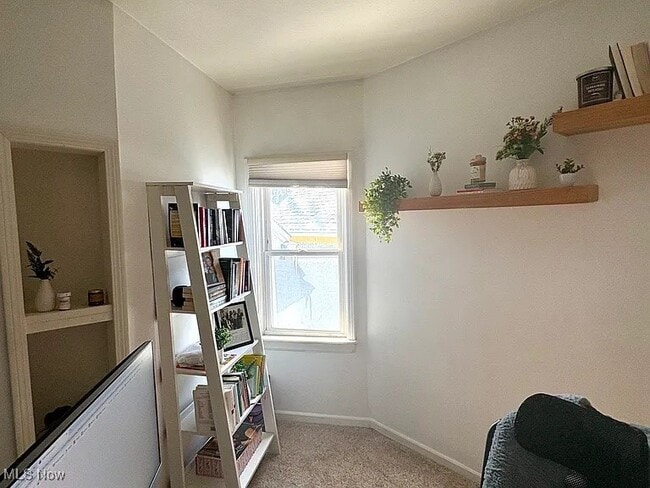 Building Photo - 3915 John Ave