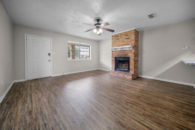 Building Photo - 12023 Joni Dr