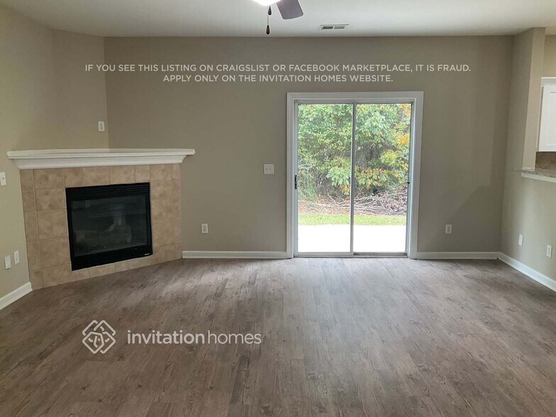 Building Photo - 1617 Preserve Park Dr