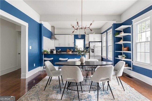 Building Photo - 1423 Fairbanks St SW