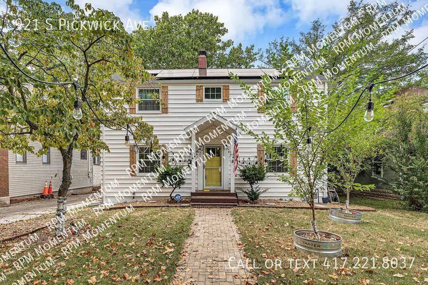 Primary Photo - 921 S Pickwick Ave