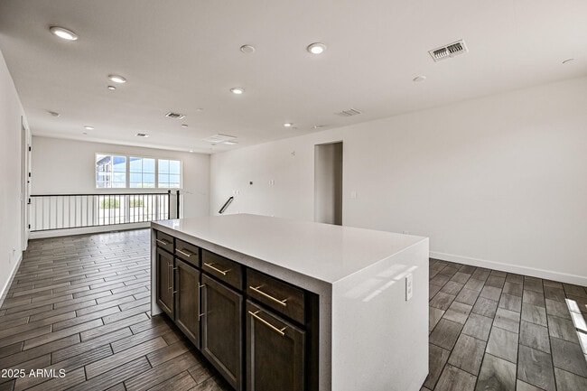 Building Photo - 11300 N Casa Dega Dr