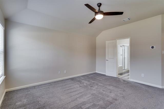 Building Photo - 9604 Palm Valley Dr