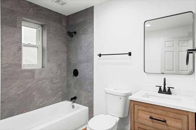 Building Photo - 4769 Hardwick Dr