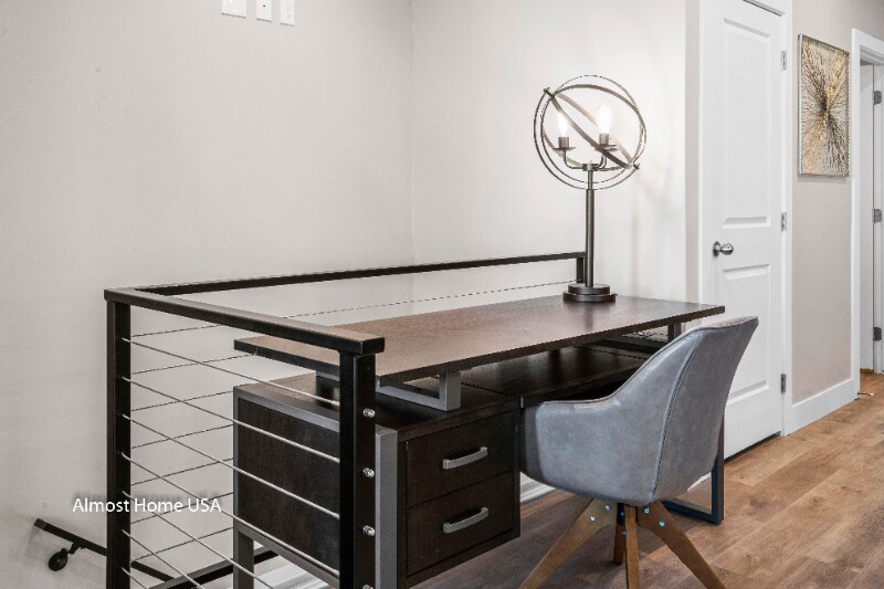 Building Photo - 572 Lewski Ln