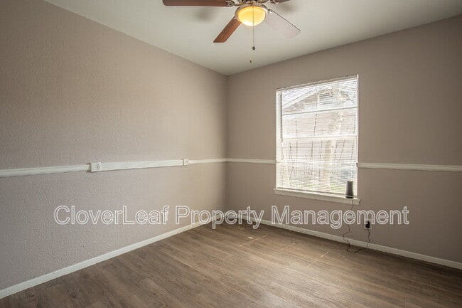 Building Photo - 2719 Gunsmoke Dr