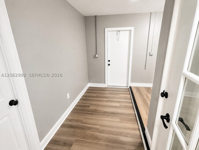 Building Photo - 5716 NW 70th Terrace