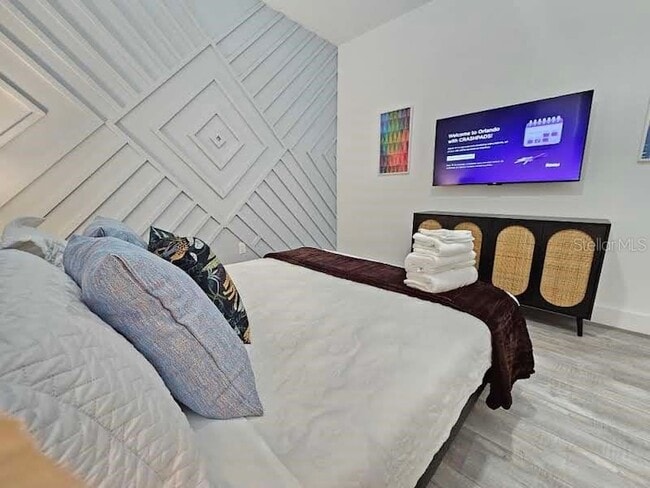 Building Photo - 2075 Jewell Ave