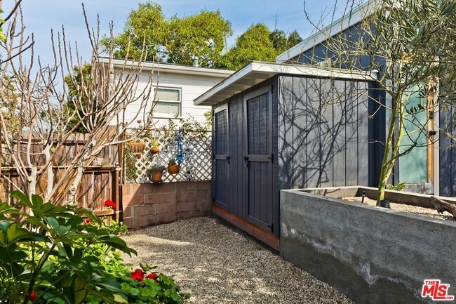 Building Photo - 3121 Verdugo Pl