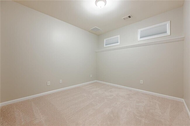 Building Photo - 4404 Village Field Place