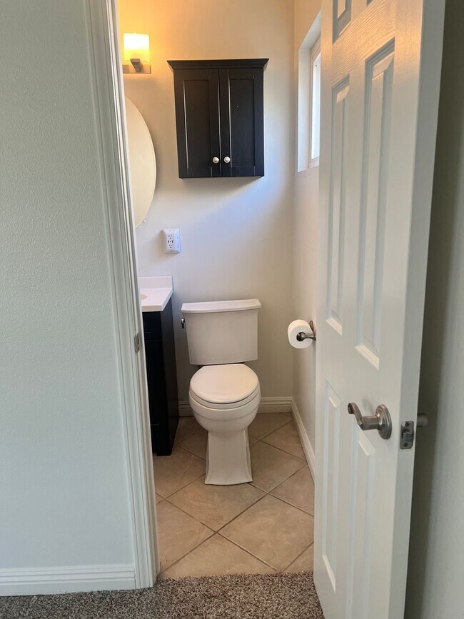 Building Photo - Welcome to the East Whittier 3 Bedroom House.