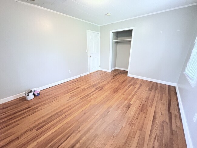 Building Photo - 650 Berkeley Dr