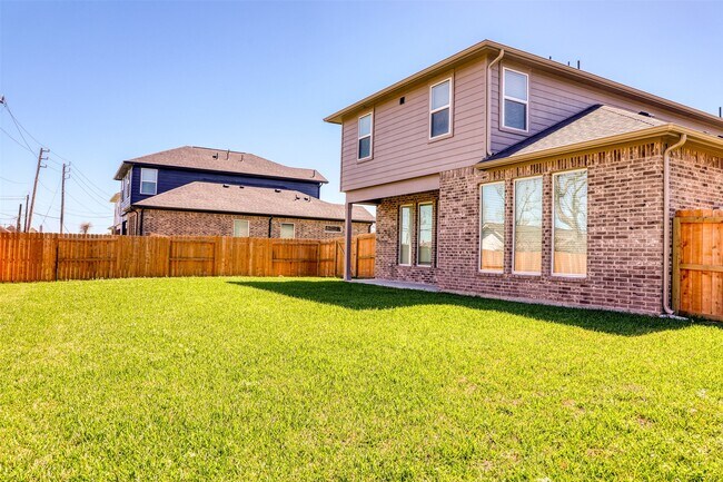 Building Photo - 410 Magnolia Ln