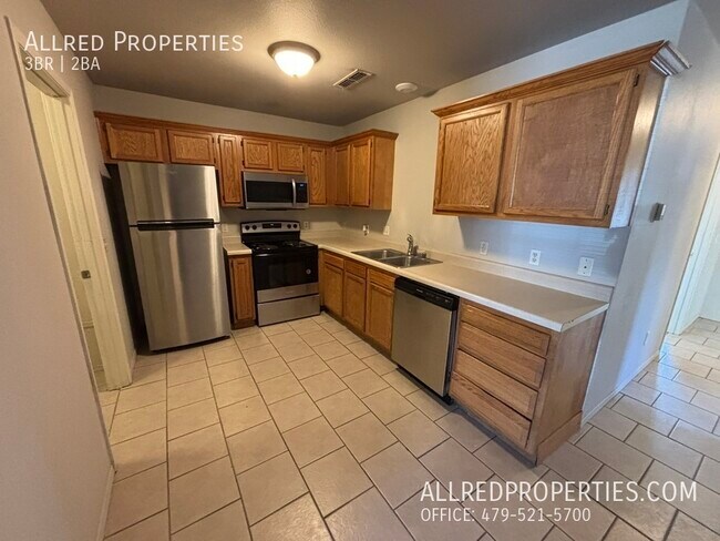 Building Photo - 1673 Evalyn Cir