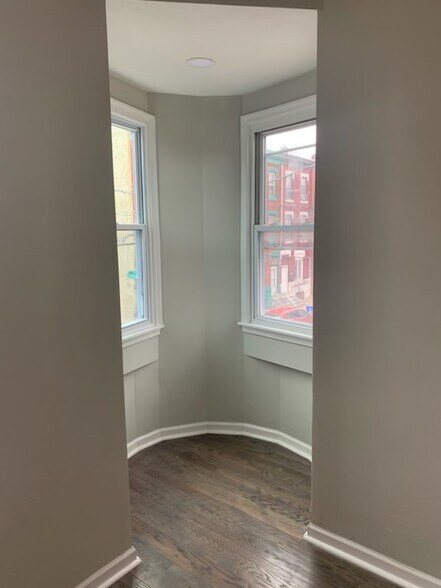 Building Photo - 1719 N 25th St