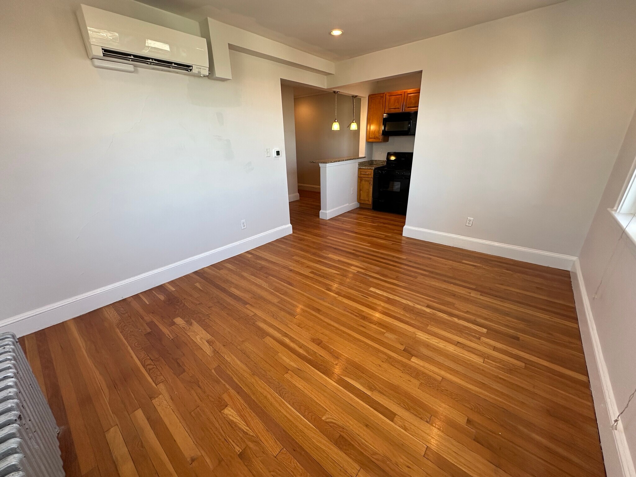 Building Photo - 130 Highland Ave