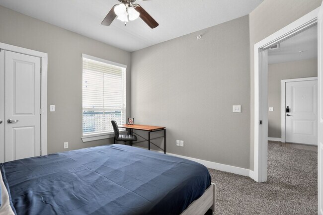 Building Photo - 1355 Ranch Pkwy