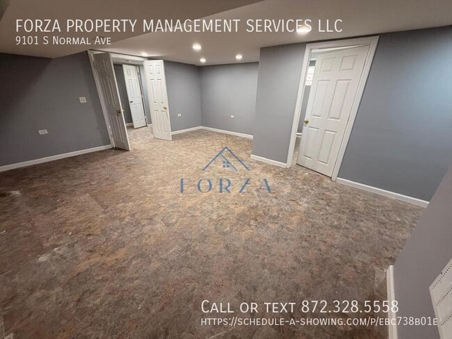 Building Photo - 9101 S Normal Ave