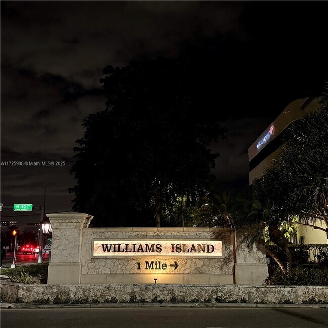 Building Photo - 2780 NE 183rd St