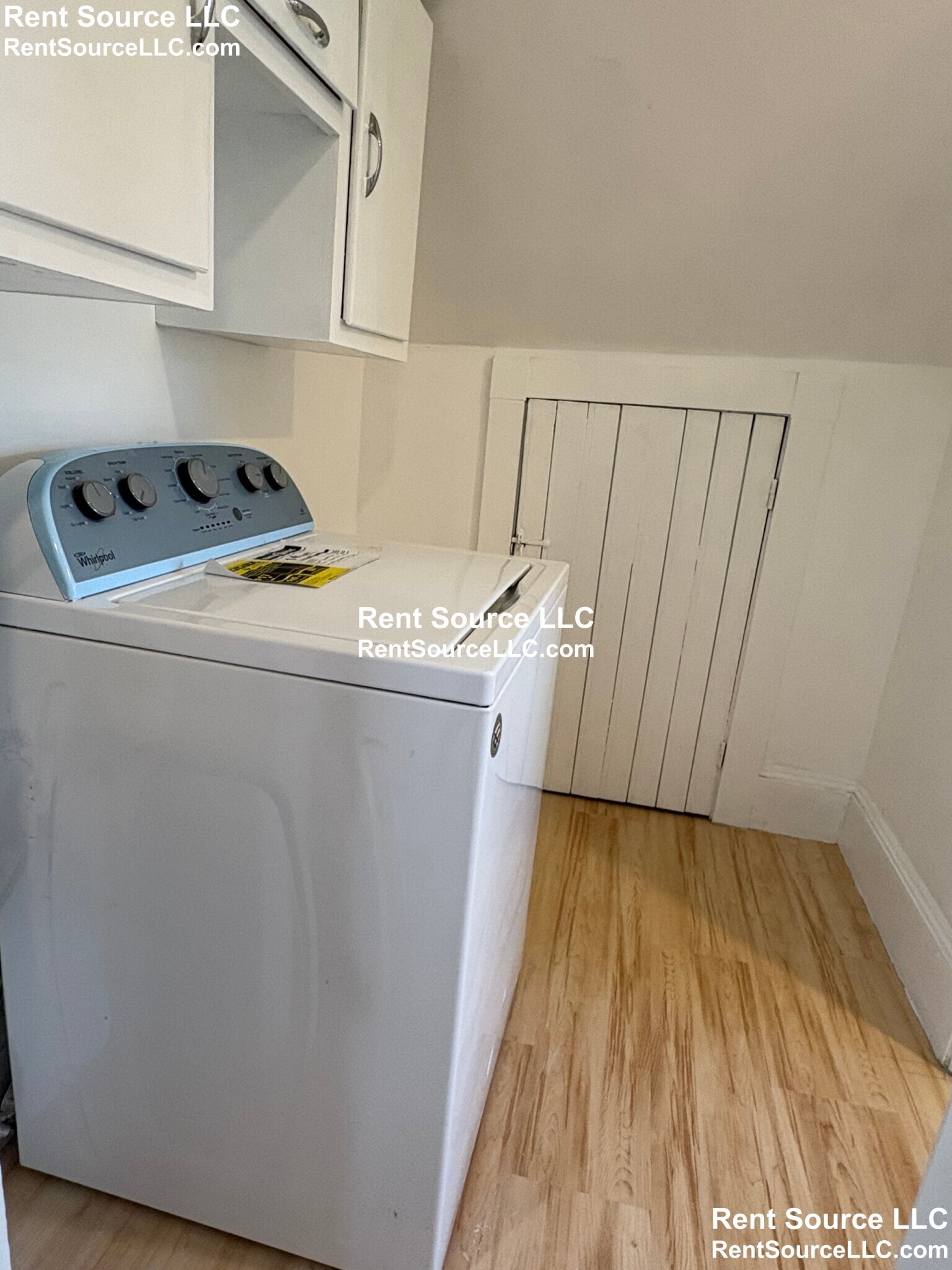 Building Photo - 9 Knapp St