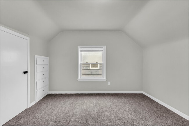 Building Photo - 4238 Bayard Rd