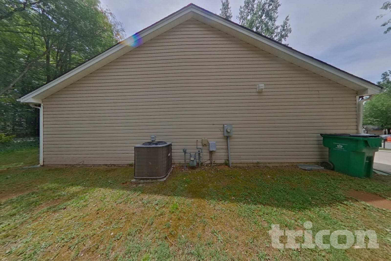 Building Photo - 6603 Cedar Cliff Dr
