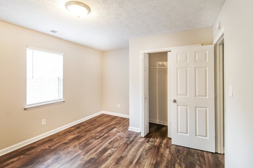 Building Photo - 779 Pepperwood Trail