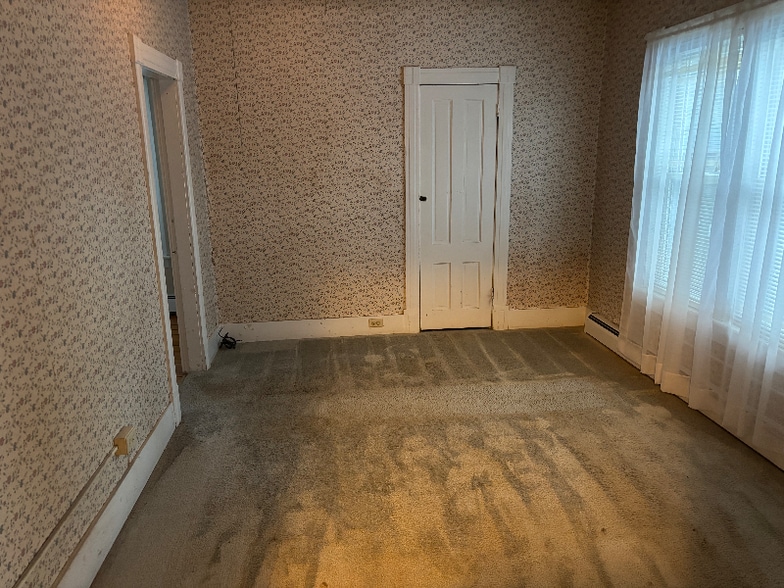 Building Photo - 46 Court St