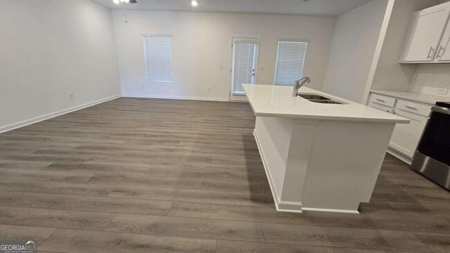 Building Photo - 5399 Allegro Ln