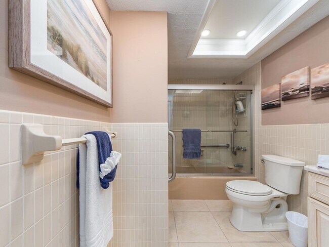 Building Photo - 675 S Gulfview Blvd