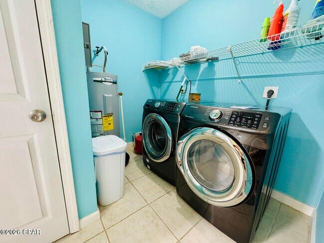 Building Photo - 3415 W 19th St