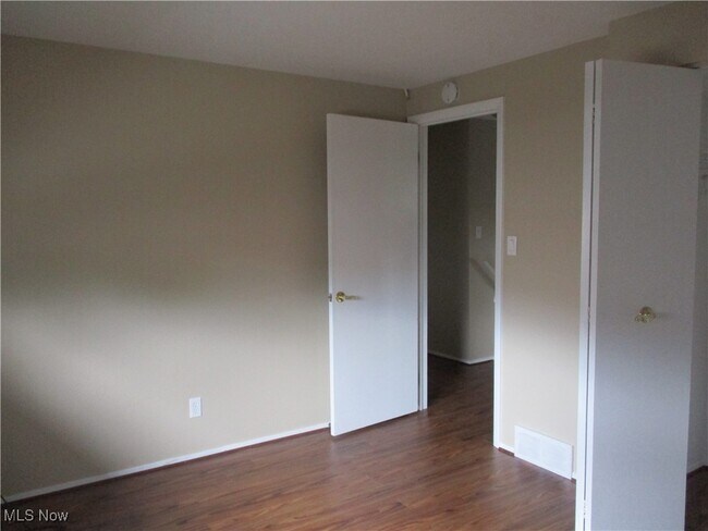 Building Photo - 6566 Glenallen Ave