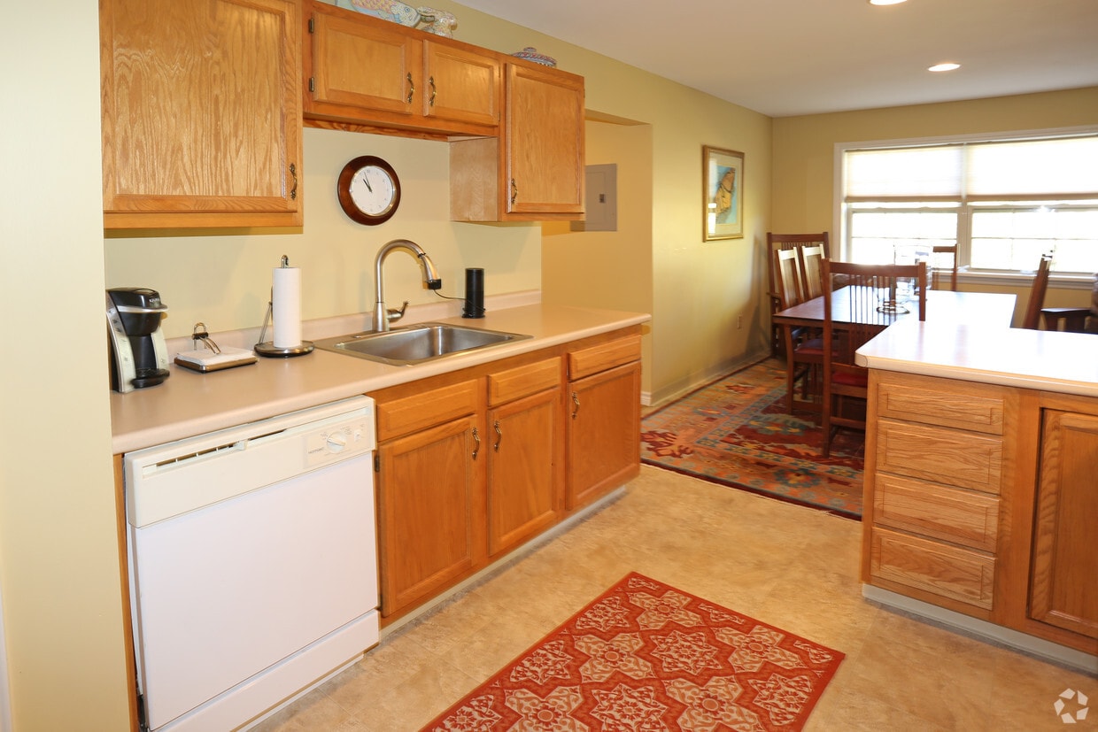 Suburban Park Apartments Manlius Ny Apartment Finder