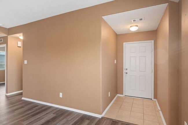 Building Photo - 17219 Osprey Landing Dr