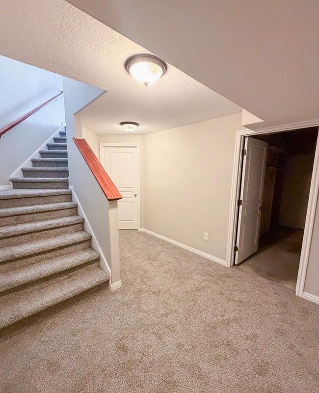 Building Photo - 2280 N 2350 W