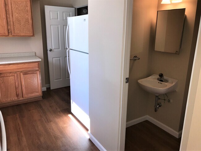 Building Photo - 4554 Baylor Ct