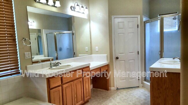 Building Photo - 6624 Capwell Way
