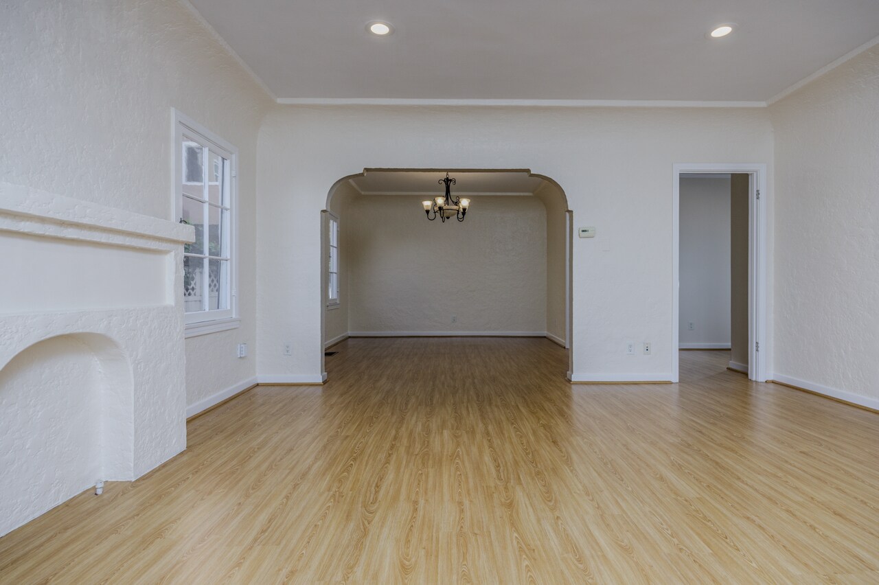 Building Photo - 1244 S Highland Ave